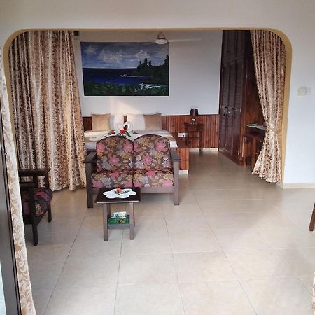 Les Elles Guesthouse Self Catering Baie Lazare  Camera foto