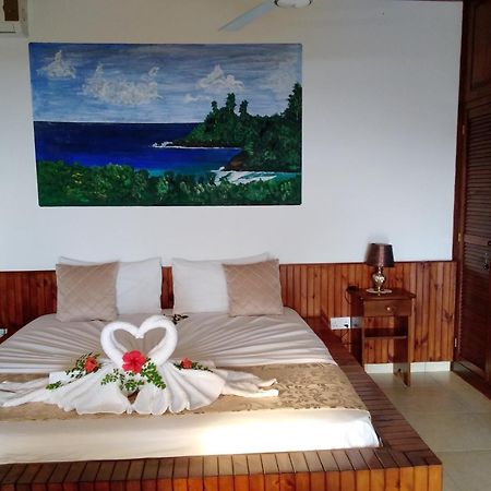 Les Elles Guesthouse Self Catering Baie Lazare  Camera foto