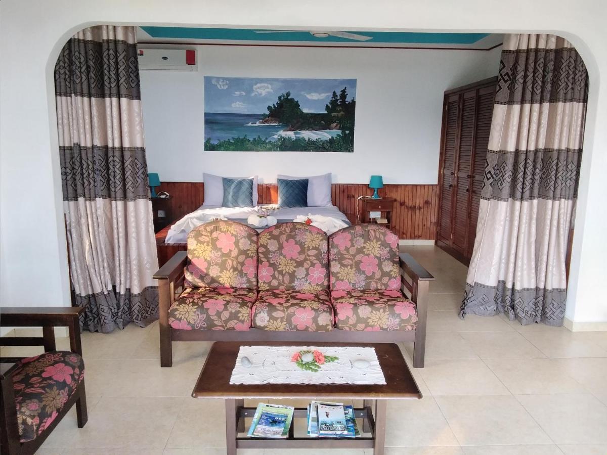Les Elles Guesthouse Self Catering Baie Lazare  Esterno foto