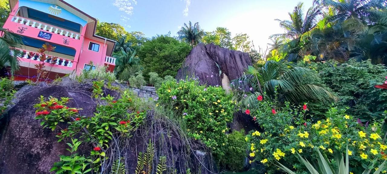 Les Elles Guesthouse Self Catering Baie Lazare  Esterno foto