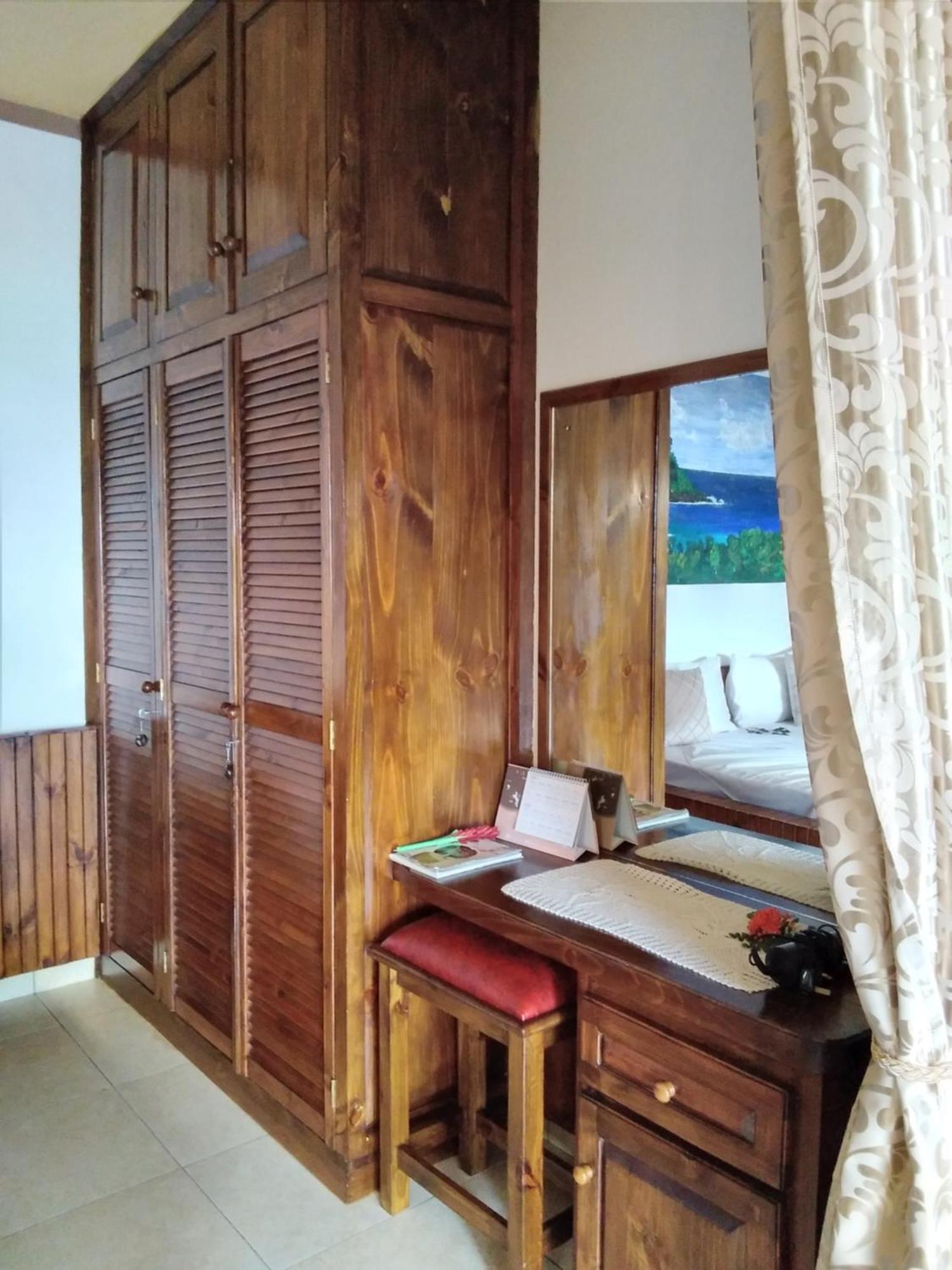 Les Elles Guesthouse Self Catering Baie Lazare  Camera foto