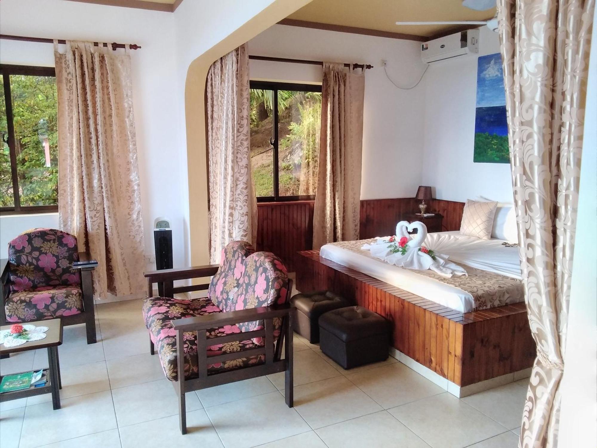 Les Elles Guesthouse Self Catering Baie Lazare  Camera foto